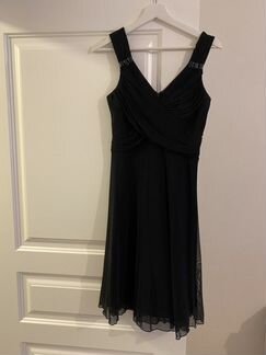 Коктейльное чёрное платье,44 размер