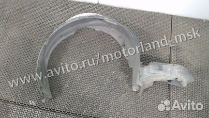 Подкрылок правый передний Toyota Avensis 2, 2006
