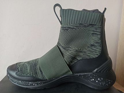 McQ Alexander McQueen. Новые, оригинал. 41 р-р