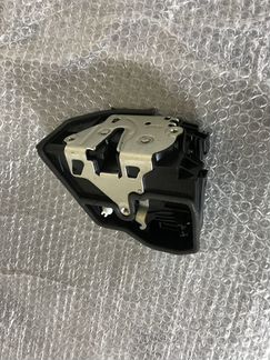 Замок двери F10 F20 F30 F07 F25 задний правый