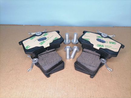 Колодки задние Skoda Oktavia 3 A7