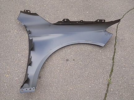 Крыло переднее левое Мерседес цла 117 CLA 117