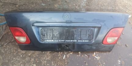 Мерседес 210 крышка багажника