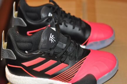 Кроссовки Adidas