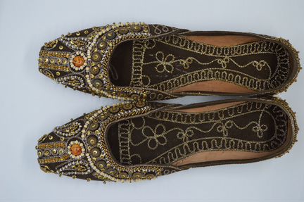 Турецкая национальная обувь