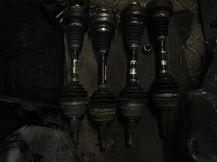 Привод передний VW туарег 3.0л.kasa.2009г