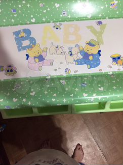 Пеленальный столик с ванночкой