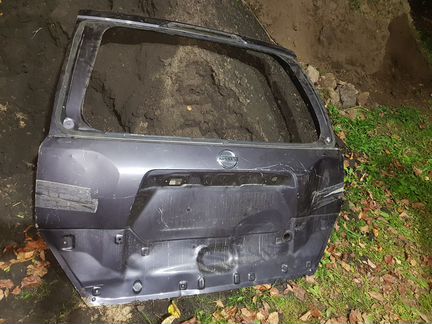 Крышка дверь багажника x-trail t31