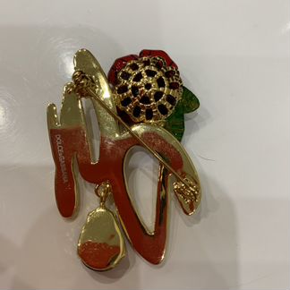 Новая брошь Dolce&Gabbana Италия