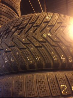Шины R19/275/40 Nokias Hakkapeliitta8 износ 5