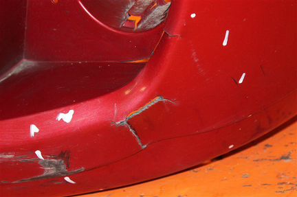 Бампер передний Nissan Tiida C11 2004-2013