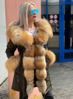 Парка с натуральным мехом