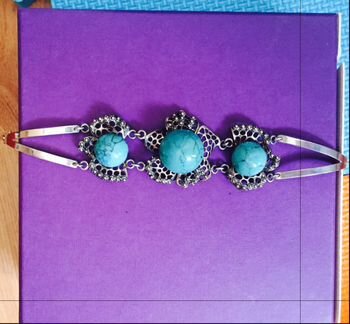 Браслет подарок на 8 марта