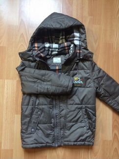 Детская куртка на европейскую зиму на рост 120 см