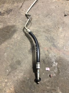 Трубка охлаждения АКПП правая Mercedes-Benz