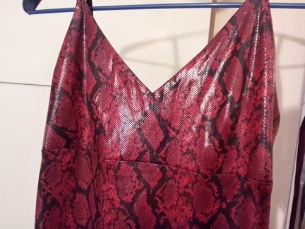 Платье «Красная змейка» с блеском.Новое