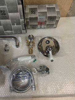 Душевая система внутреннего монтажа Giulini Harmon