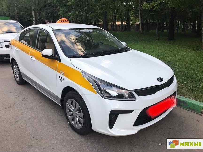 Аренда частных авто под такси. Kia Rio 2017 Taxi. Киа Рио 4 такси. Kia Rio 2020 такси Москва. Kia Rio 2017 года под такси.