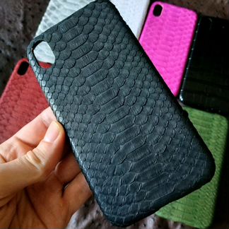 Чехол iPhone XR Айфон хр из кожи питона черный