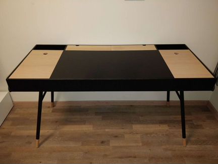 Стол письменный BoConcept