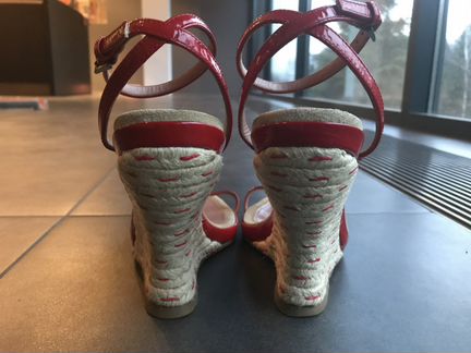 Босоножки Alaia