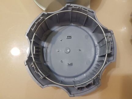 Заглушки литых дисков Toyota Land Cruiser 100 148м
