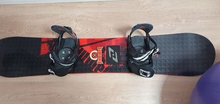 Сноуборд, крепления, ботинки и куртка