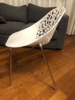 Стулья обеденные пластик металл