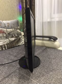 Монитор Samsung 2233NW