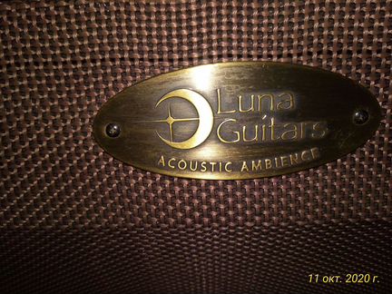 Luna Guitars acoustic ambience Комбоусилитель для