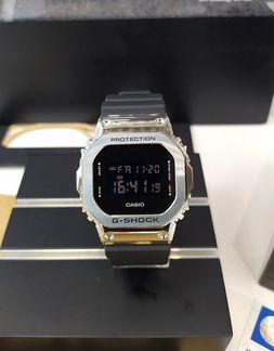 Оригинальные casio GM-5600-1E
