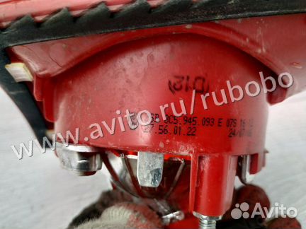 Фонарь в крышку левый Vw Passat B6 BVY 2006
