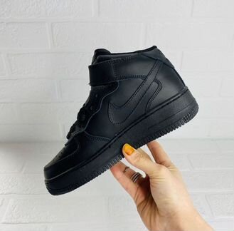 Кроссовки Nike