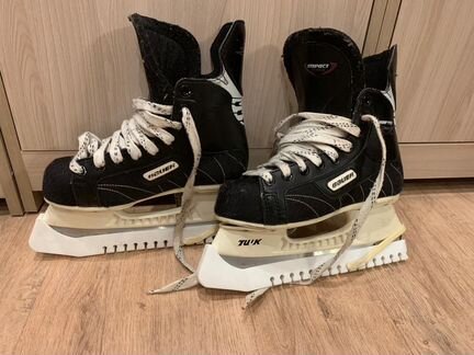 Коньки хоккейные