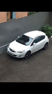 Opel Astra 1.6 МТ, 2011, 230 000 км