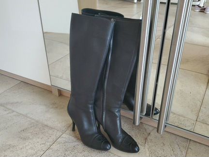 Осенние сапоги Salvatore Ferragamo оригинал