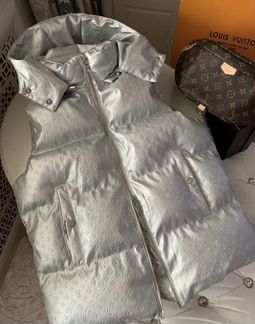 Жилет Louis Vuitton