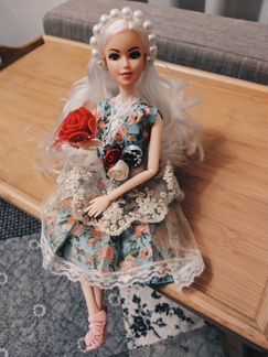 Кукла с шарнирами