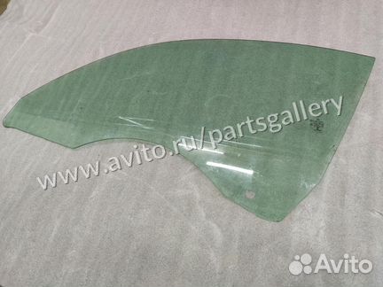 Стекло двери левое Mercedes-Benz AMG GT R190