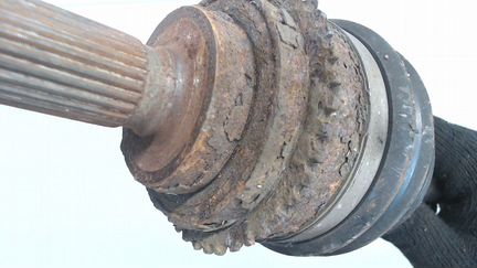 Привод шрус правый передний Mitsubishi Pajero Pini