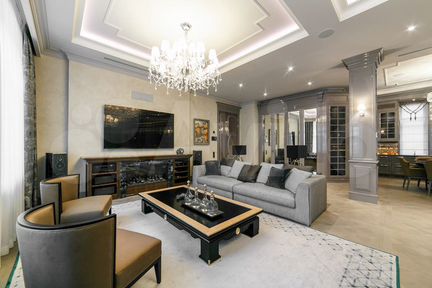 4-к квартира, 181 м², 3/6 эт.