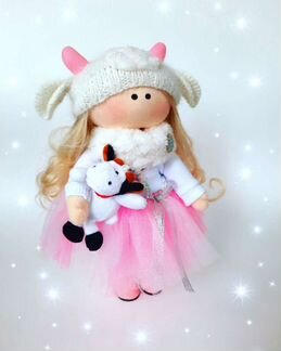 Новогодняя Коровка-интерьерная кукла ручной работы