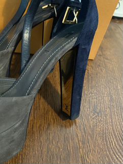 Босоножки Louis Vuitton