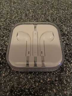 Наушники Apple EarPods с разъёмом 3,5 мм