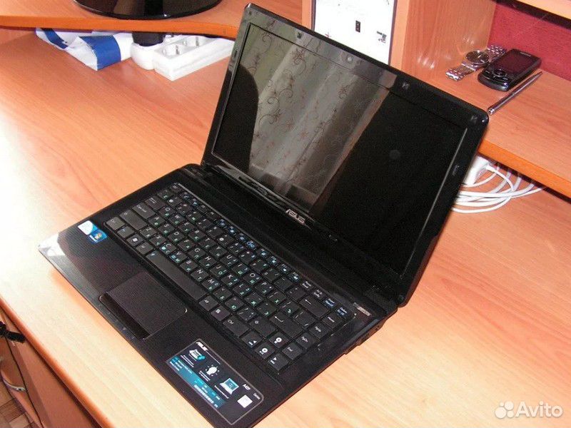 Ноутбук ASUS a42f