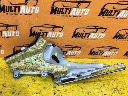 Обшивка салона задняя правая Mercedes Cls W218