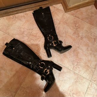 Сапоги Dolce & Gabbana. 36 размер