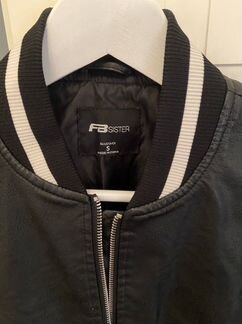 Куртка кожаная женская