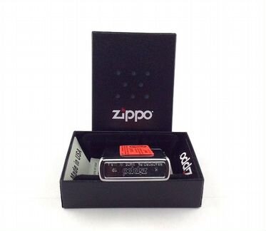 Зажигалка Zippo Shark