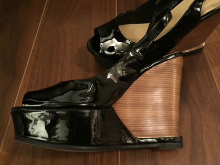 Босоножки Vitacci